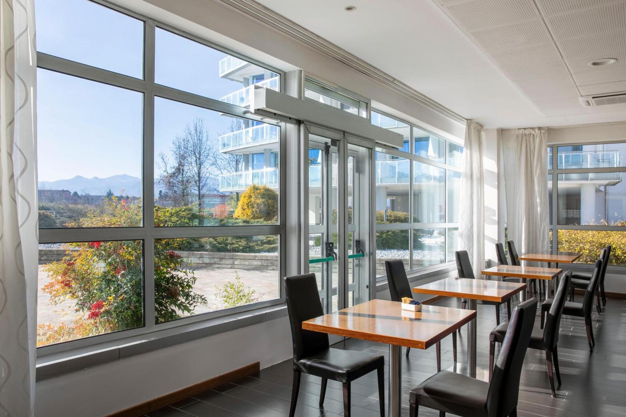 B&B Hotel Cuneo Cristal Exteriör bild